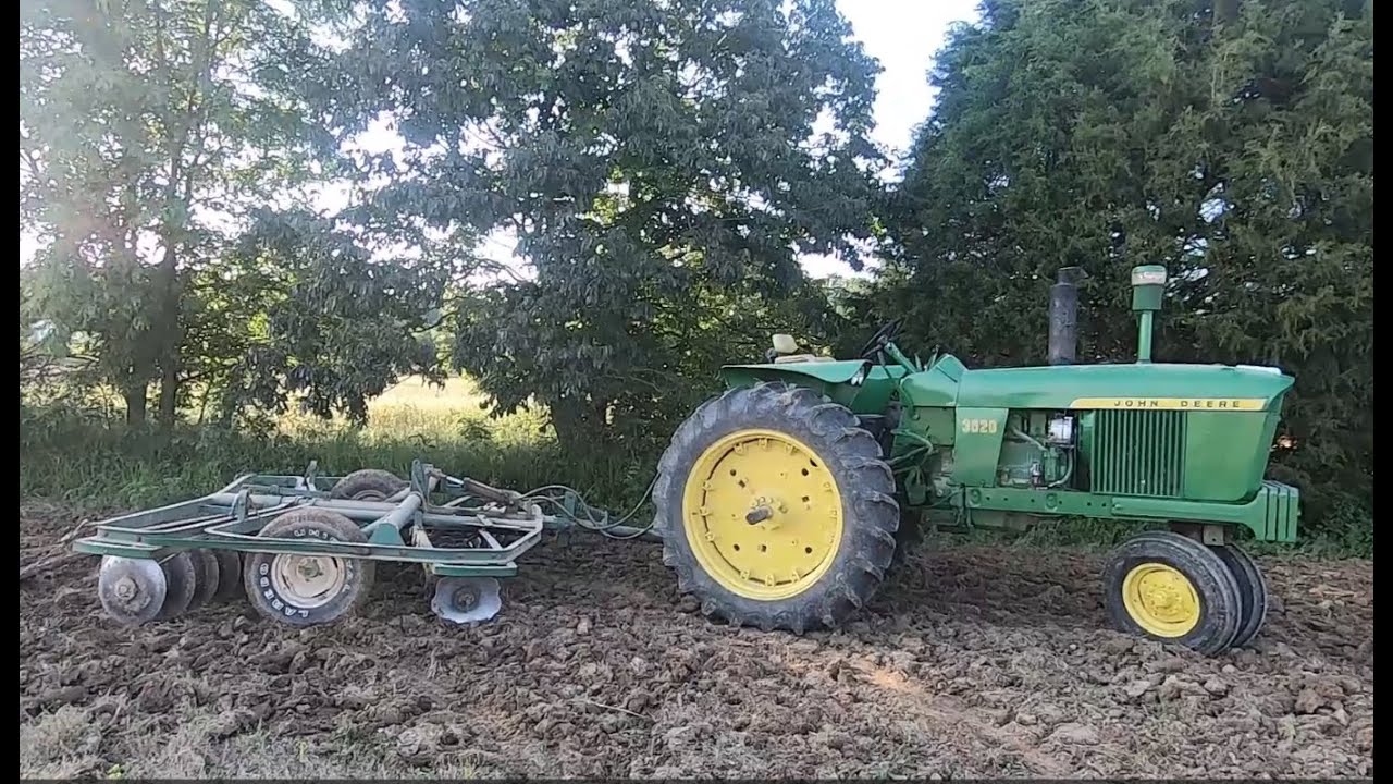 Disking with the John Deere 3020 and the John Deere AW disk