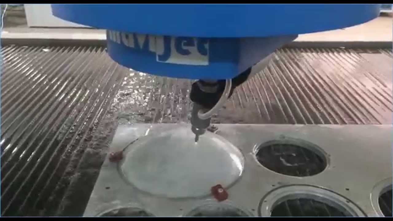 En Son Teknoloji 5 Eksen Su Jeti Mavijet İle Kesim/5-axis waterjet cutting - 3