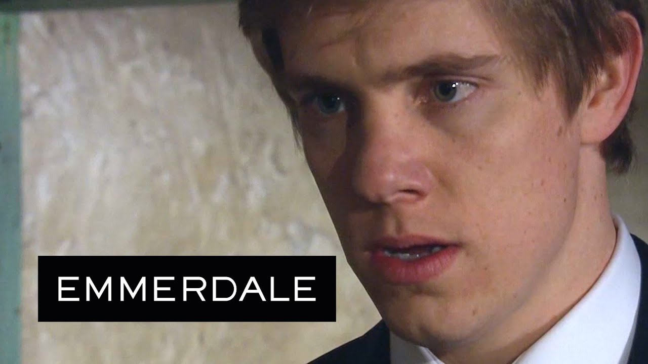 Emmerdale - Robert Kills Katie