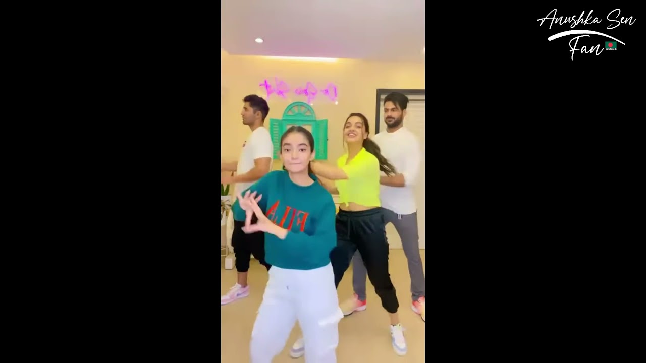 #anushkasen