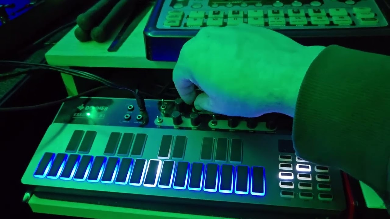 Messing around with a little beat I made.. getting used to the arranger and song mode in machine