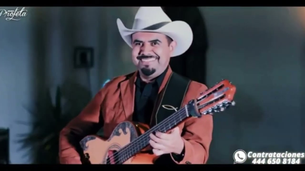 Tras pasando Fronteras con el flaco de oro 