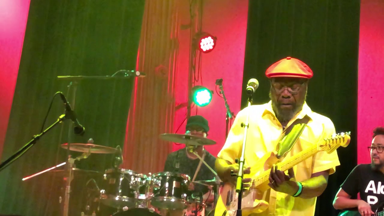 Clinton Fearon and Boogie Brown Band- Brother Music, live @Nalen, Stockholm