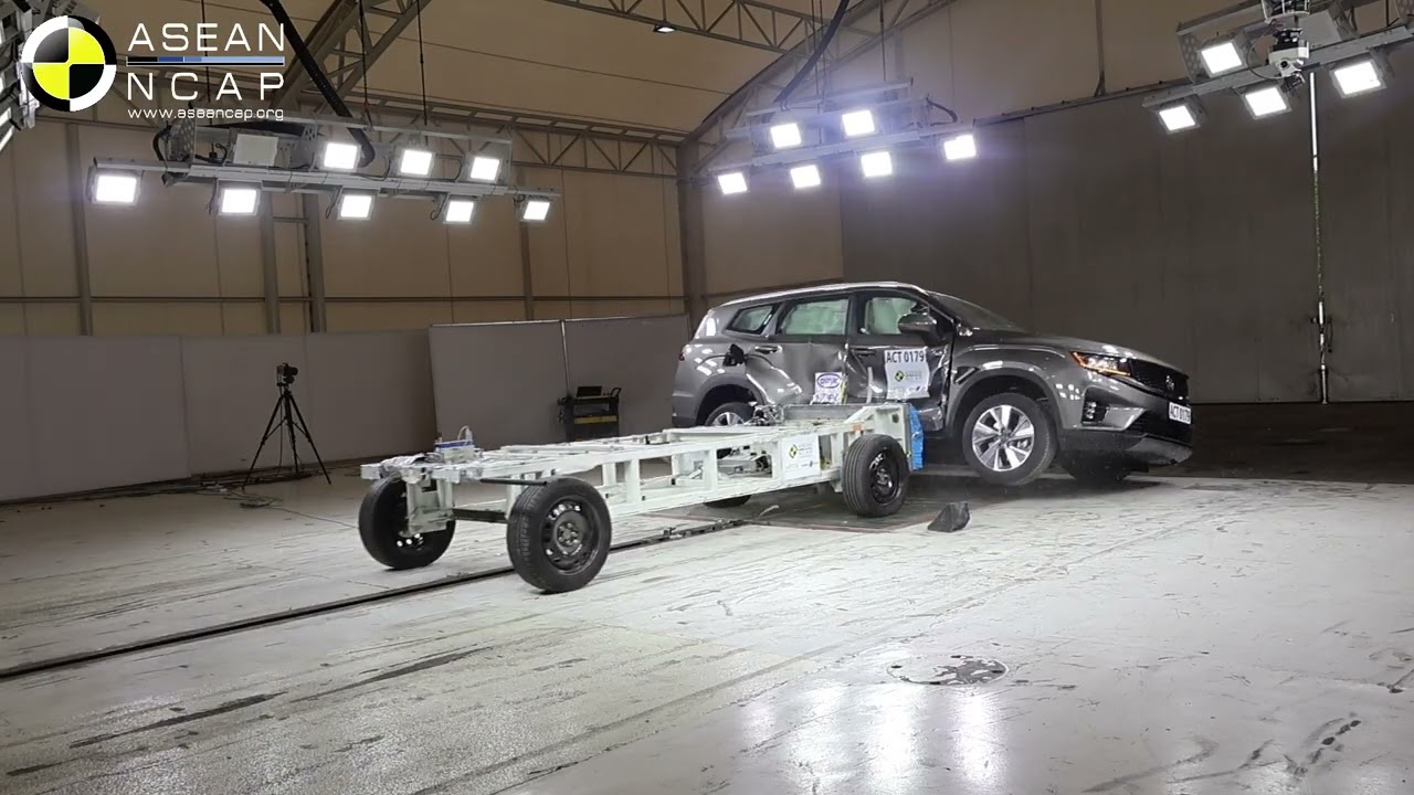 ASEAN NCAP - PROTON X90