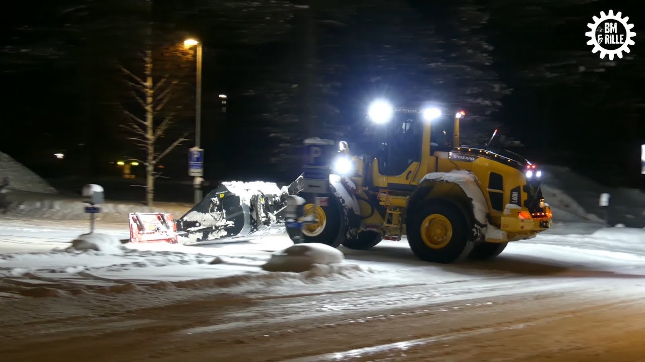 4K | Volvo L60H 2.0 | Snowclearing with Siljum Flipperbucket @ Hospital