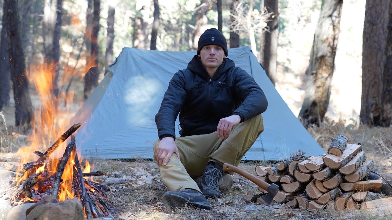 Solo Winter Camping | A Quiet Night Outdoors in Freezing Weather