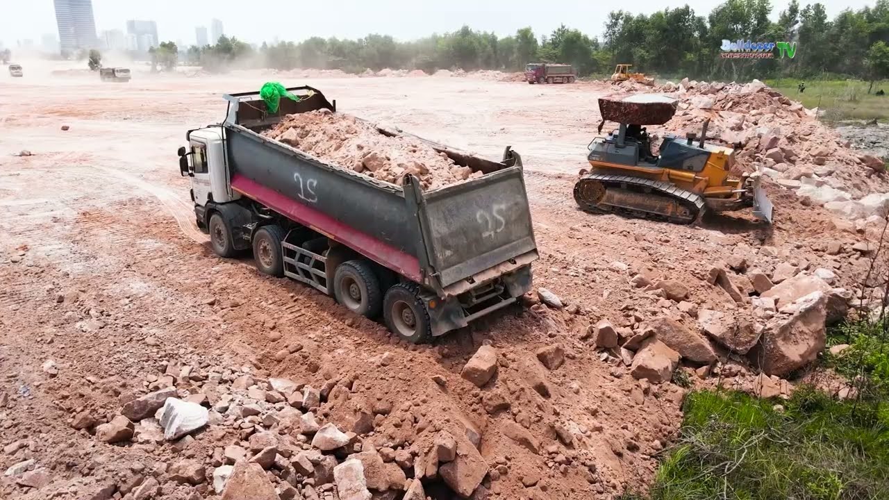Nicely Move On Stone , Hard Work Of Bulldozers And Dump Trucks Team Process On Huge Size Land