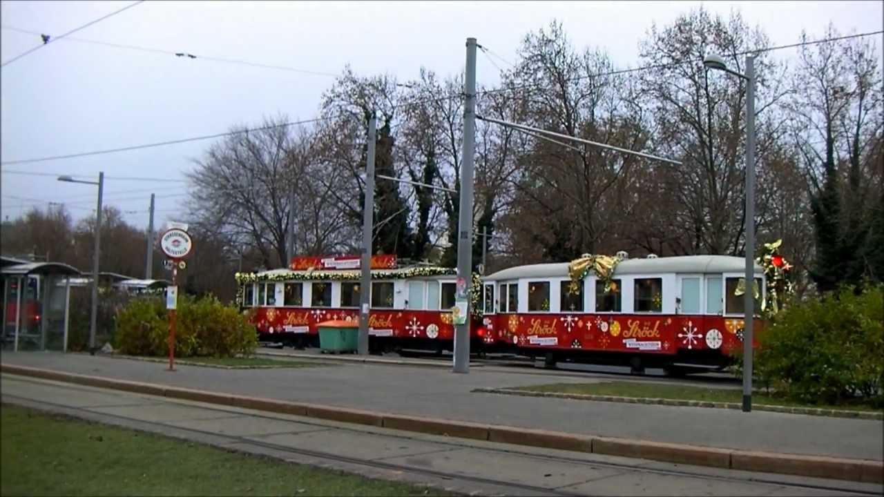 Christmas tram in Vienna - Ströck Weihnachtsbim in Wien - Wiener Linien - Straßenbahn - Villamos
