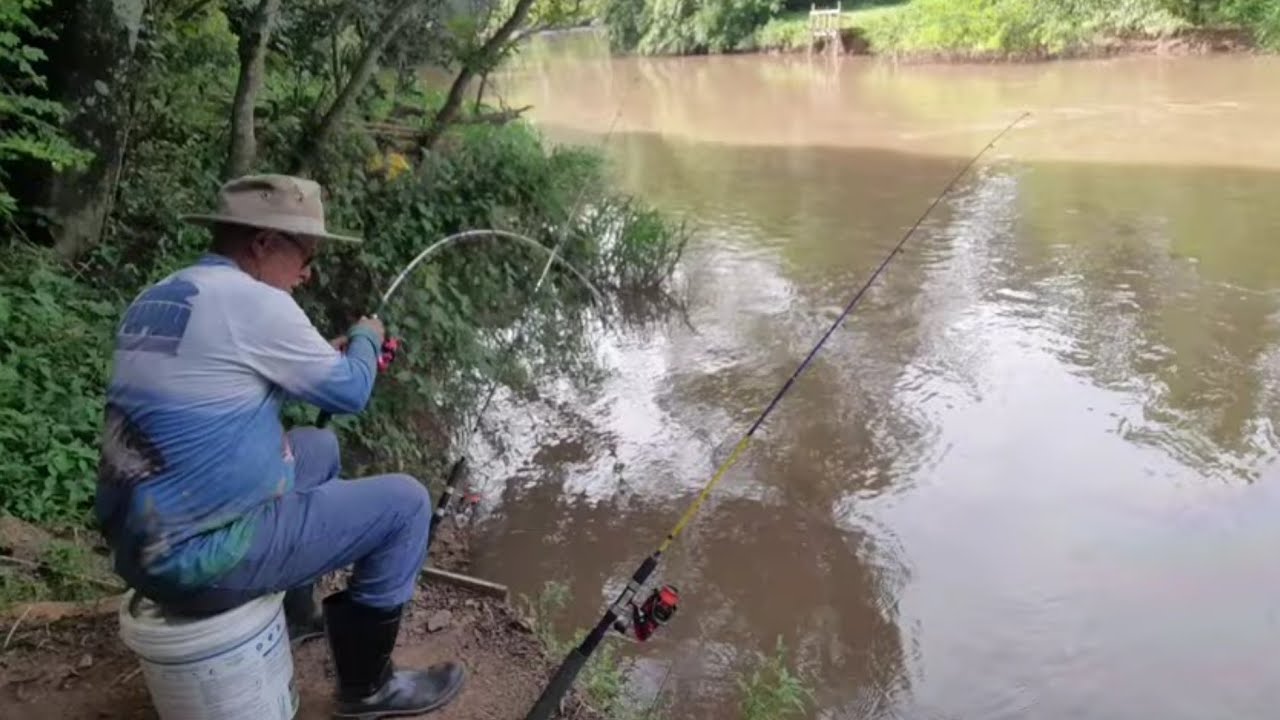 Era um atrás do outro!!!pescaria...Rio Atibaia!!!