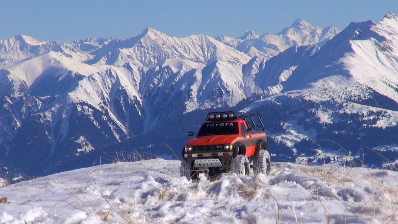 Tamiya Toyota Hilux high lift - ULTIMATE Mountain Challenge