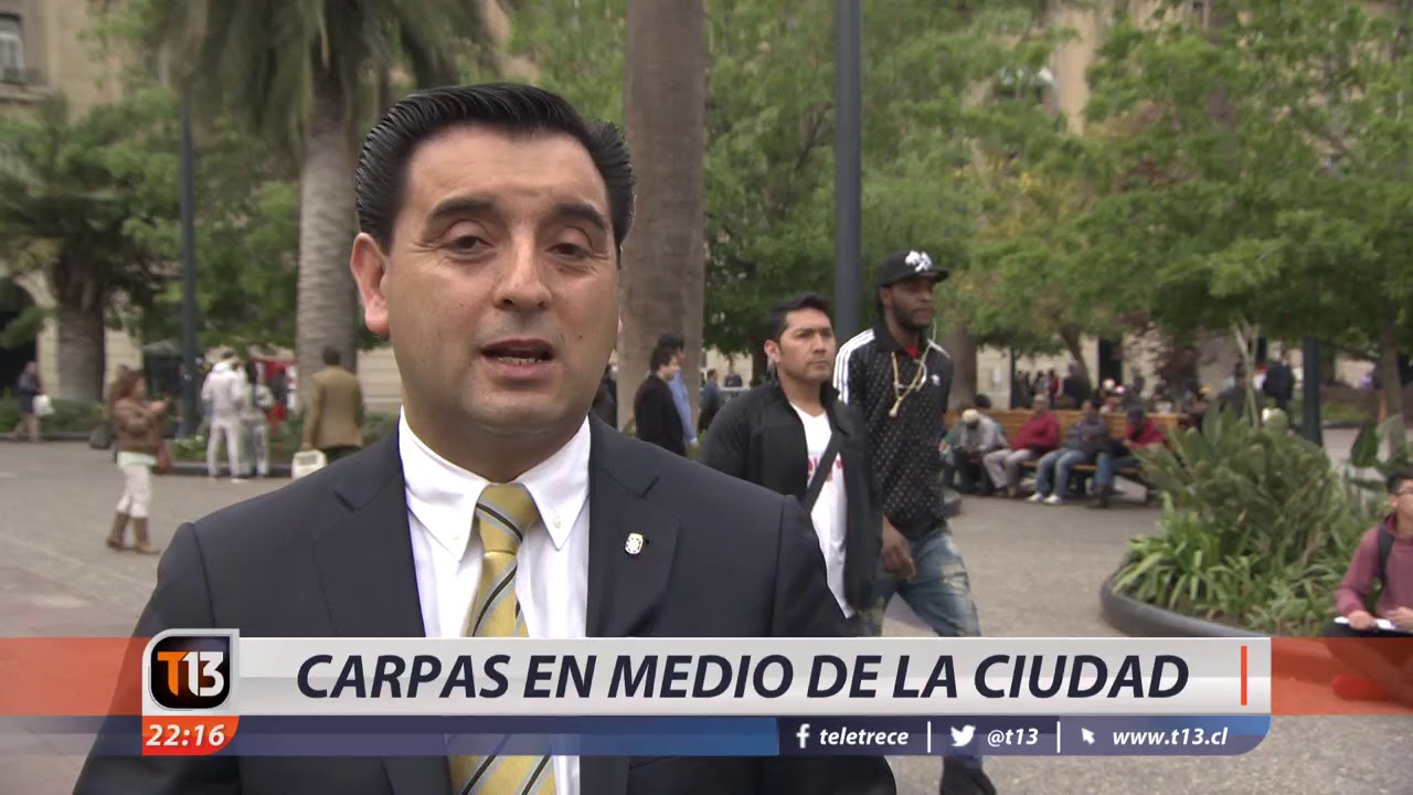 Carpas en medio de la ciudad