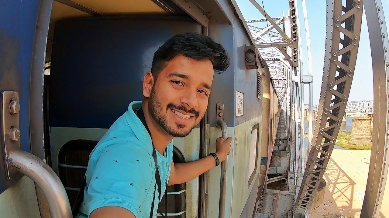 Chennai to Howrah in COROMANDEL express vlog || food review