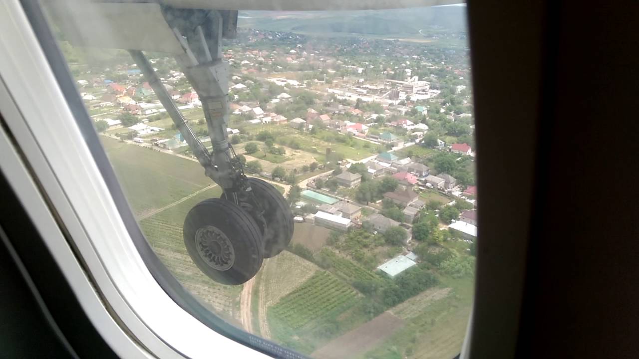 (KIV) Chisinau International Airport Landing - Chisinau, Moldova