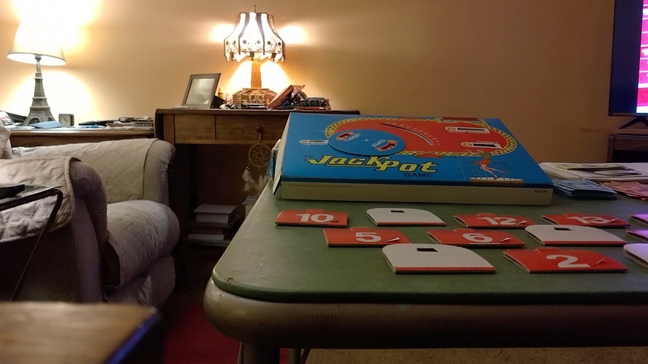 Jackpot board game from 1974 showdown.
