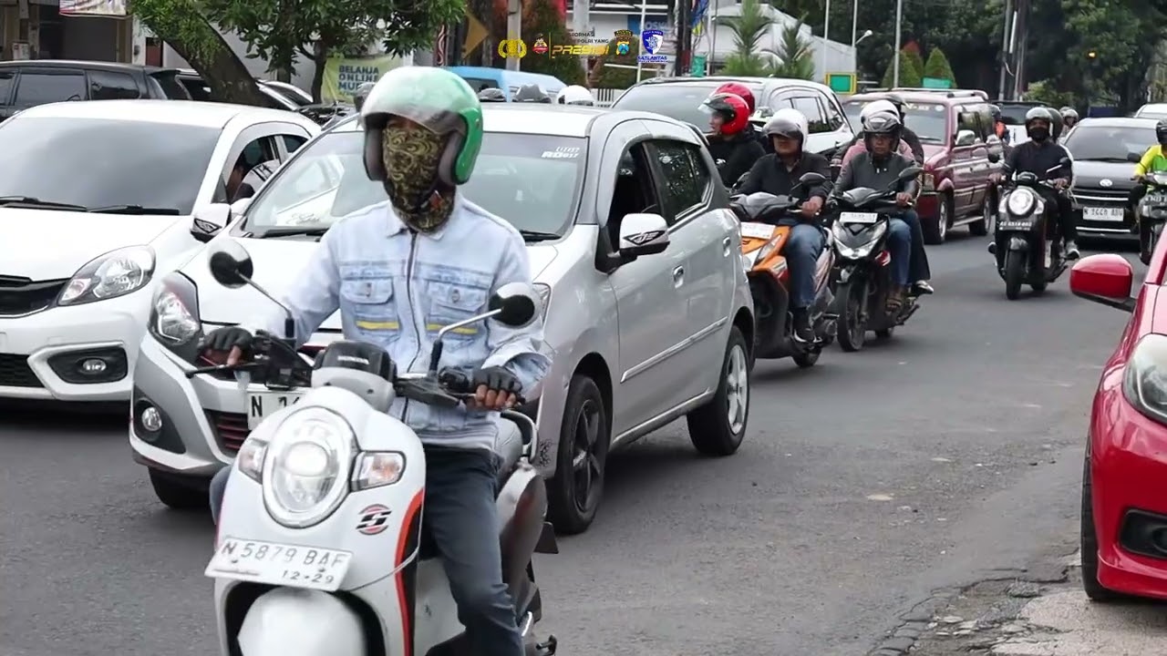 PENGALIHAN ARUS LALU LINTAS SIMPANG 3 KACUK BARAT