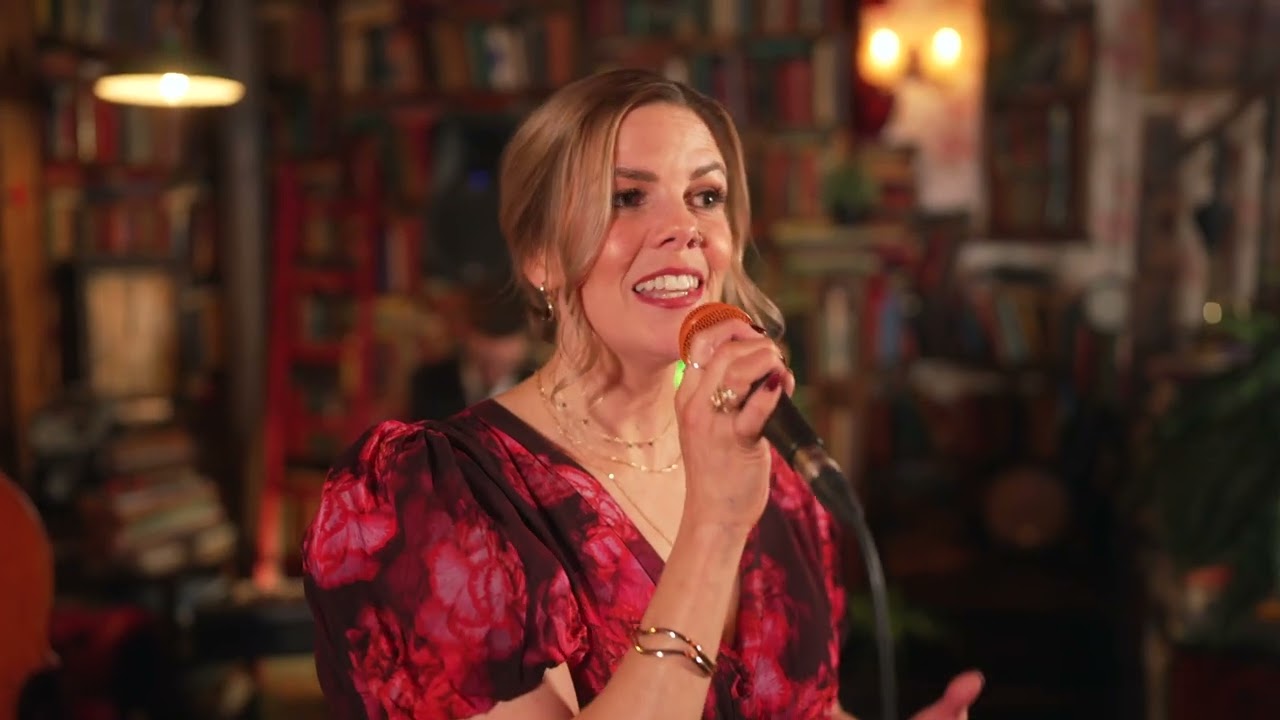 So Easy (To Fall In Love) by Olivia Dean.  Laura-Jayne Hunter Trio Cover.