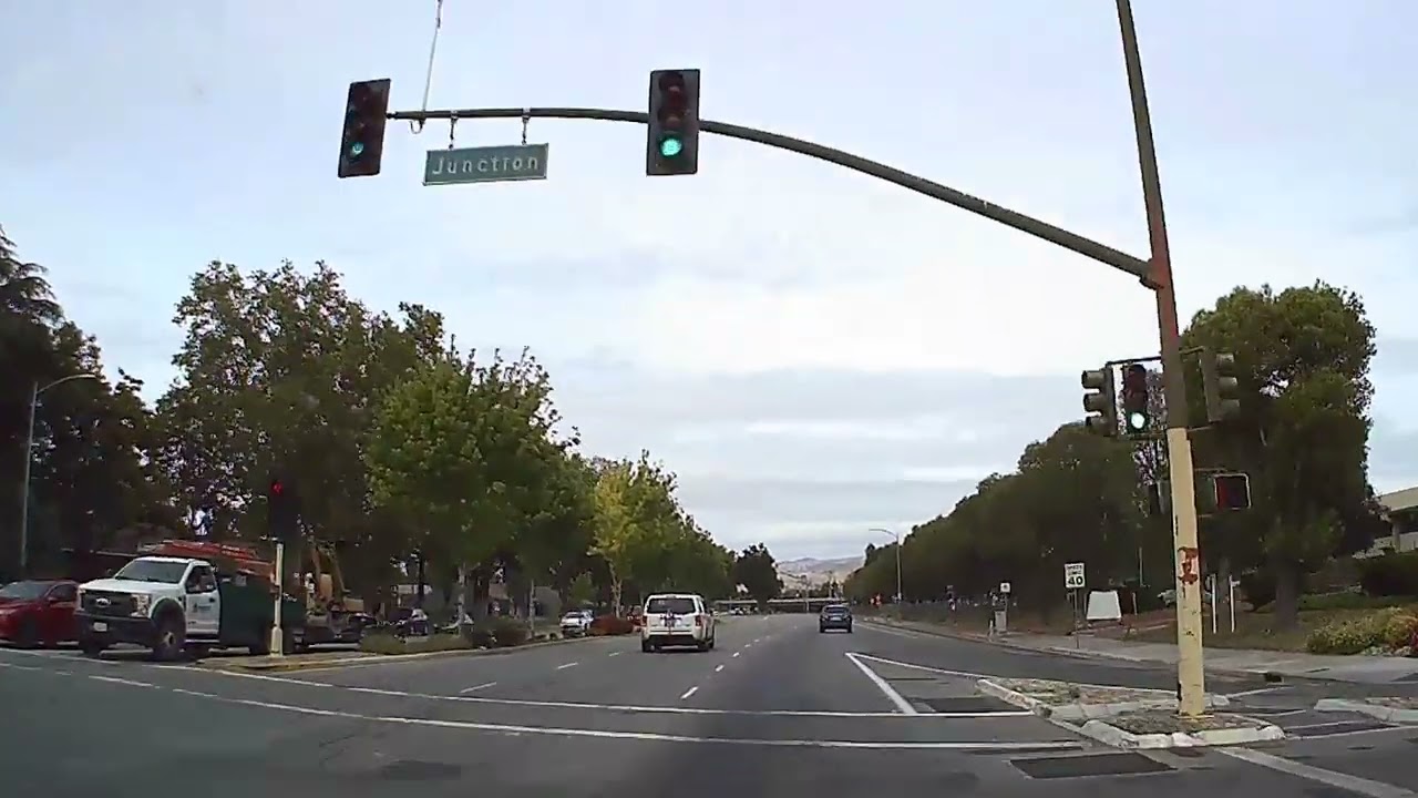 Driving in North San Jose - Brokaw Rd. to 880 - Tech Hub SILICON VALLEY TOUR - Bay Area CALIFORNIA