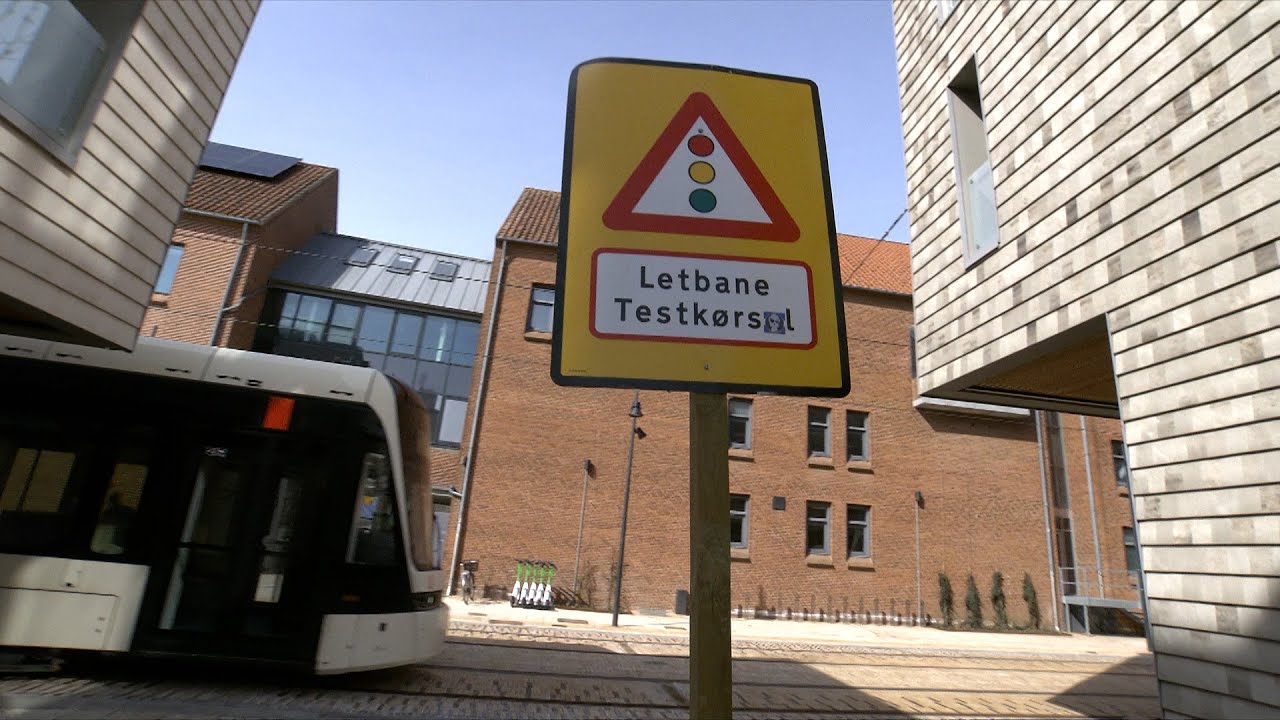 Bilfri zoner og dyrere p-pladser skal f&aring; folk til at tage letbanen