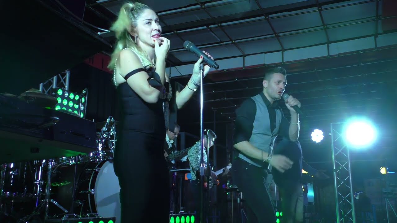 MAMBO - ORCHESTRA ELENA CAMMARONE -DANCING LA PESCHIERA VALDENGO 15-10-2022