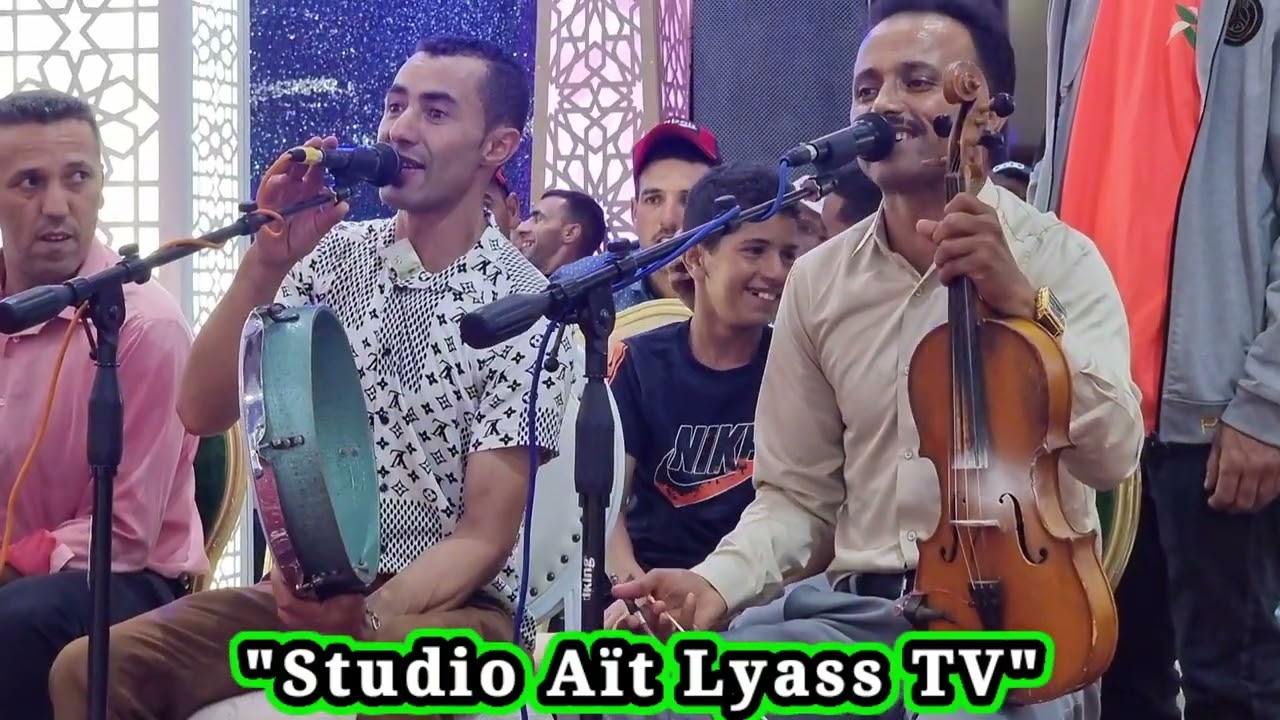 الفنان لحسن الخنيفري والفنان عبيدان اولحسني قصارة النشاط 🔥نايظة مع امازيغن💃Ahidouss Imazighen AZROU