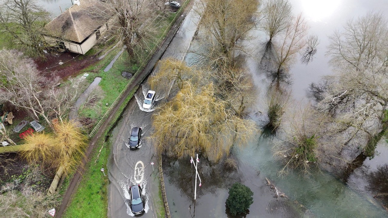 Floods at Old Minster Lovell, Oxfordshire (17 Feb 2026)