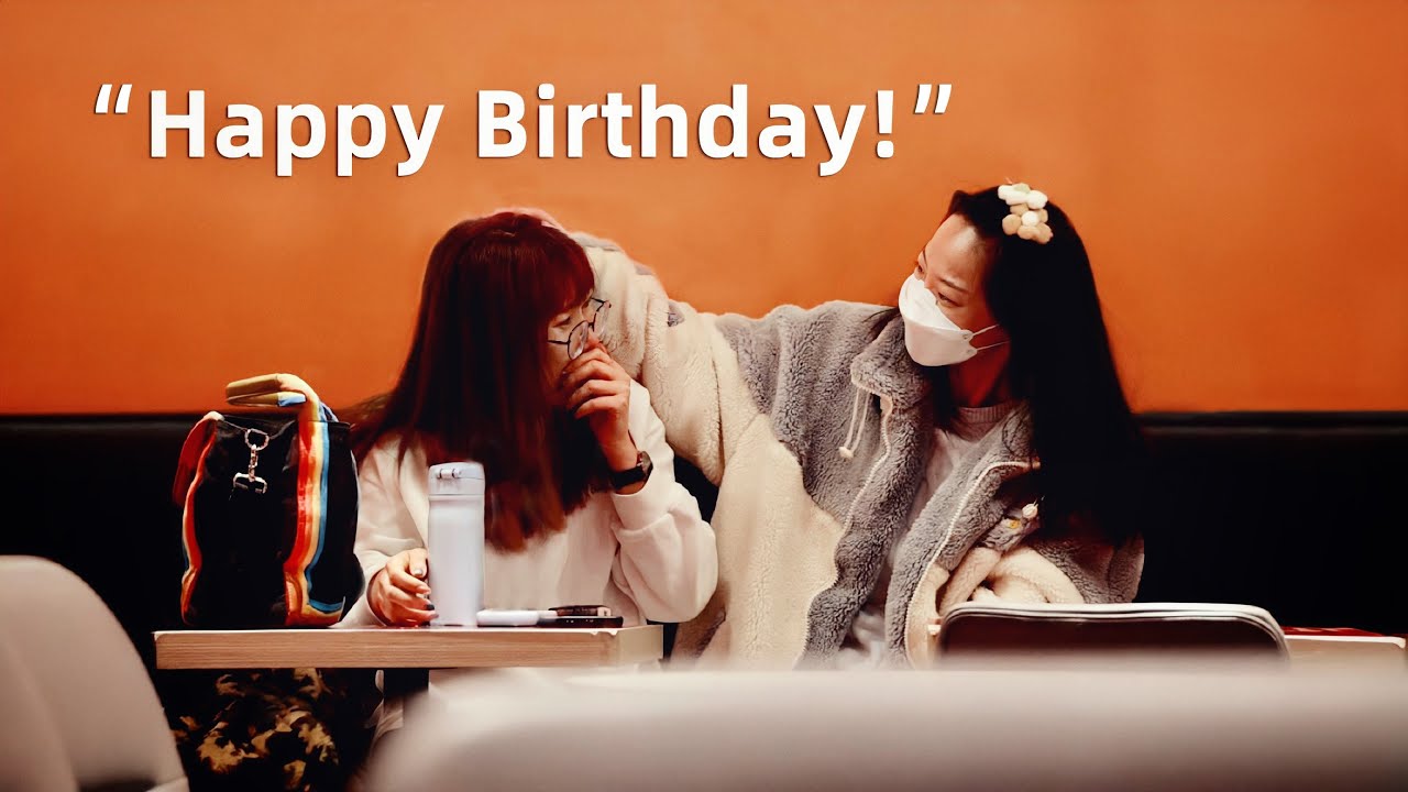Lonely Girl Lies to Mother She Lives a Good Life on Her Birthday | Social Experiment 当女生独自过生日时哭泣...