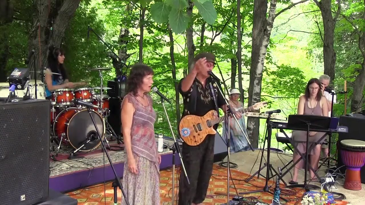 Micheal Moon and Swan, Mad River Rocks 2024