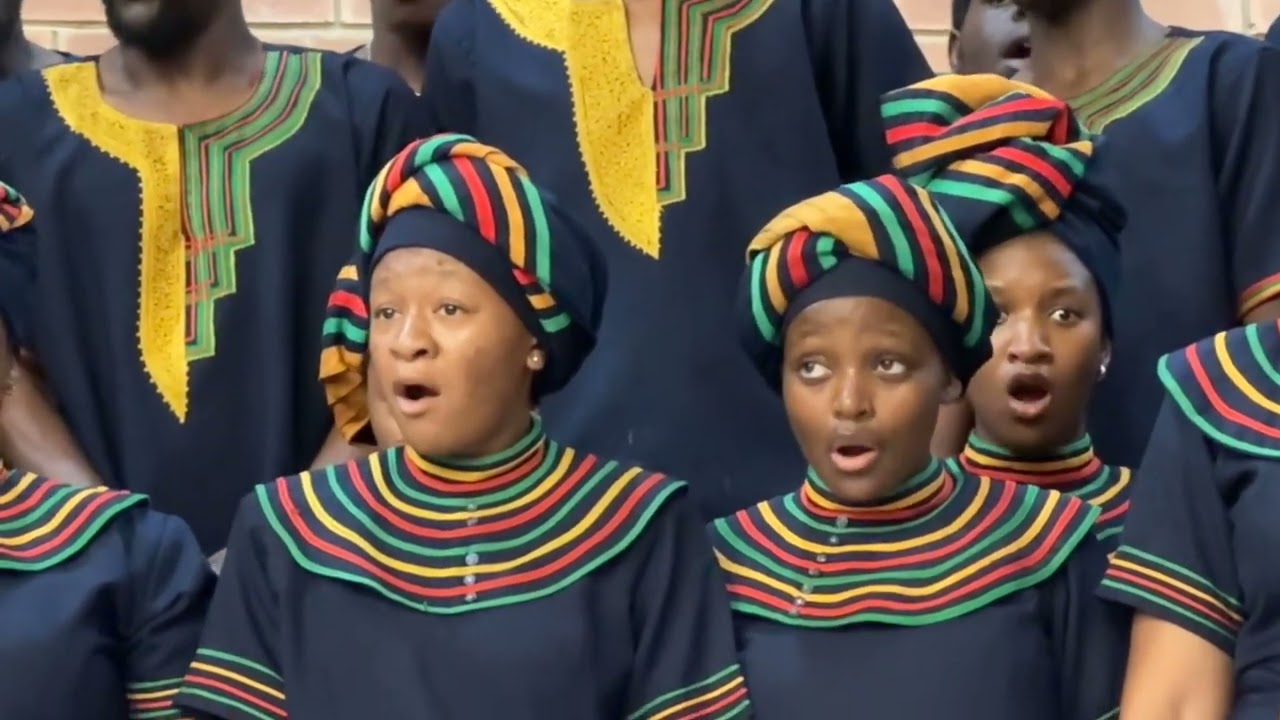 Dzundze ra Ndabezitha by Dr. SJ Khosa ft. Mpumalanga University Choir
