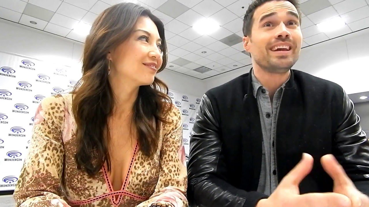 Ming-Na Wen & Brett Dalton talk Agents of Shield @ Wondercon 2016