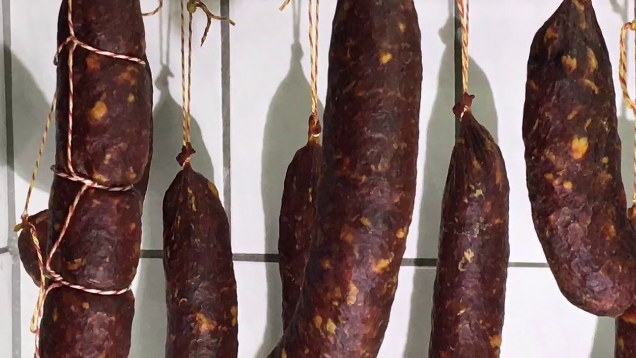 Kulen Wurst   Paprika Wurst Kroatische Delikatesse vom Backmetz
