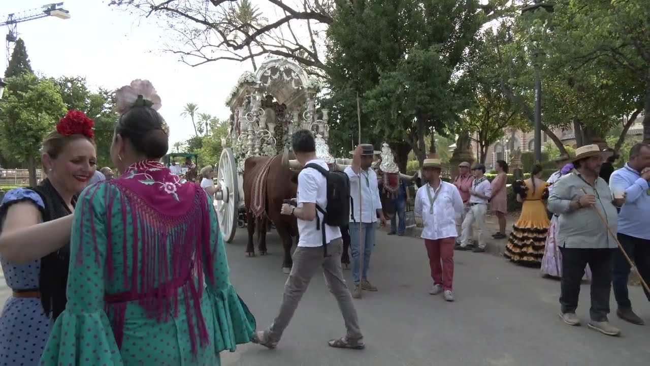 En Directo: El Rocío del Cerro del Águila por el Parque de María Luisa