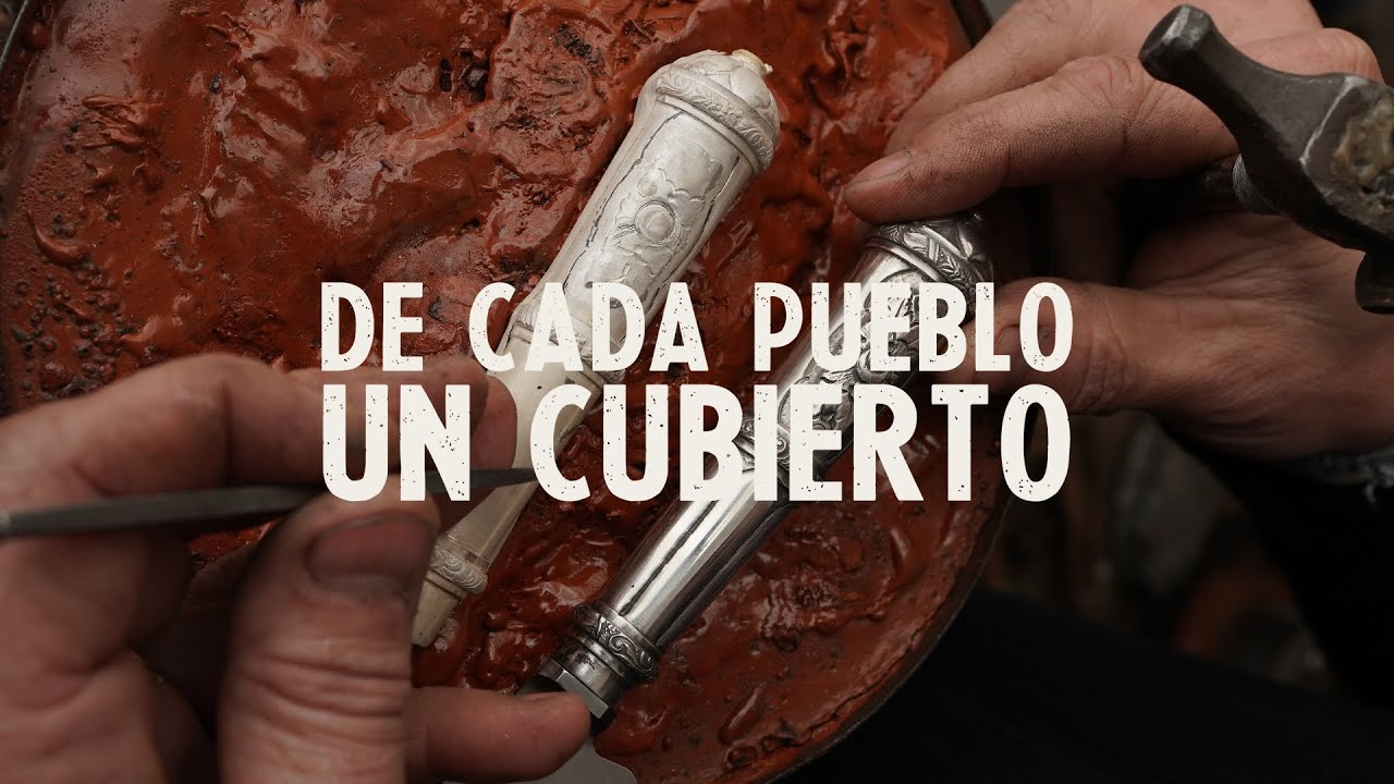 De Cada Pueblo un Cubierto