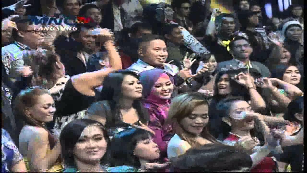 Dewi Persik 