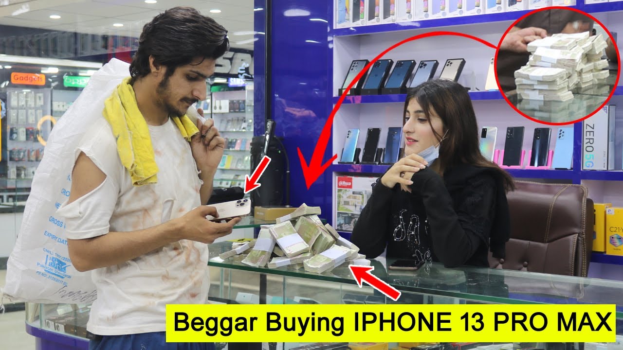 Beggar Buying IPHONE 13 PRO MAX Prank - Rich Beggar @MastiPrankTvOfficial
