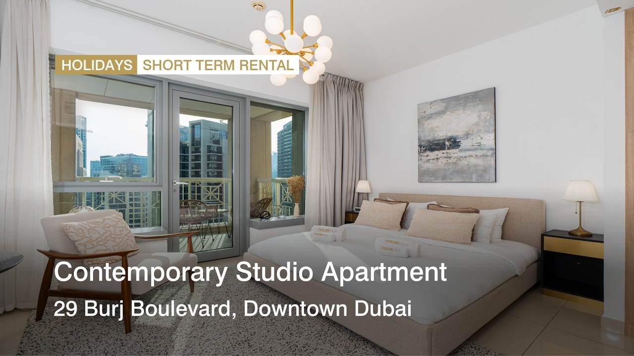 Contemporary studio apartment in 29 Burj Boulevard, Downtown Dubai | haus & haus holidays
