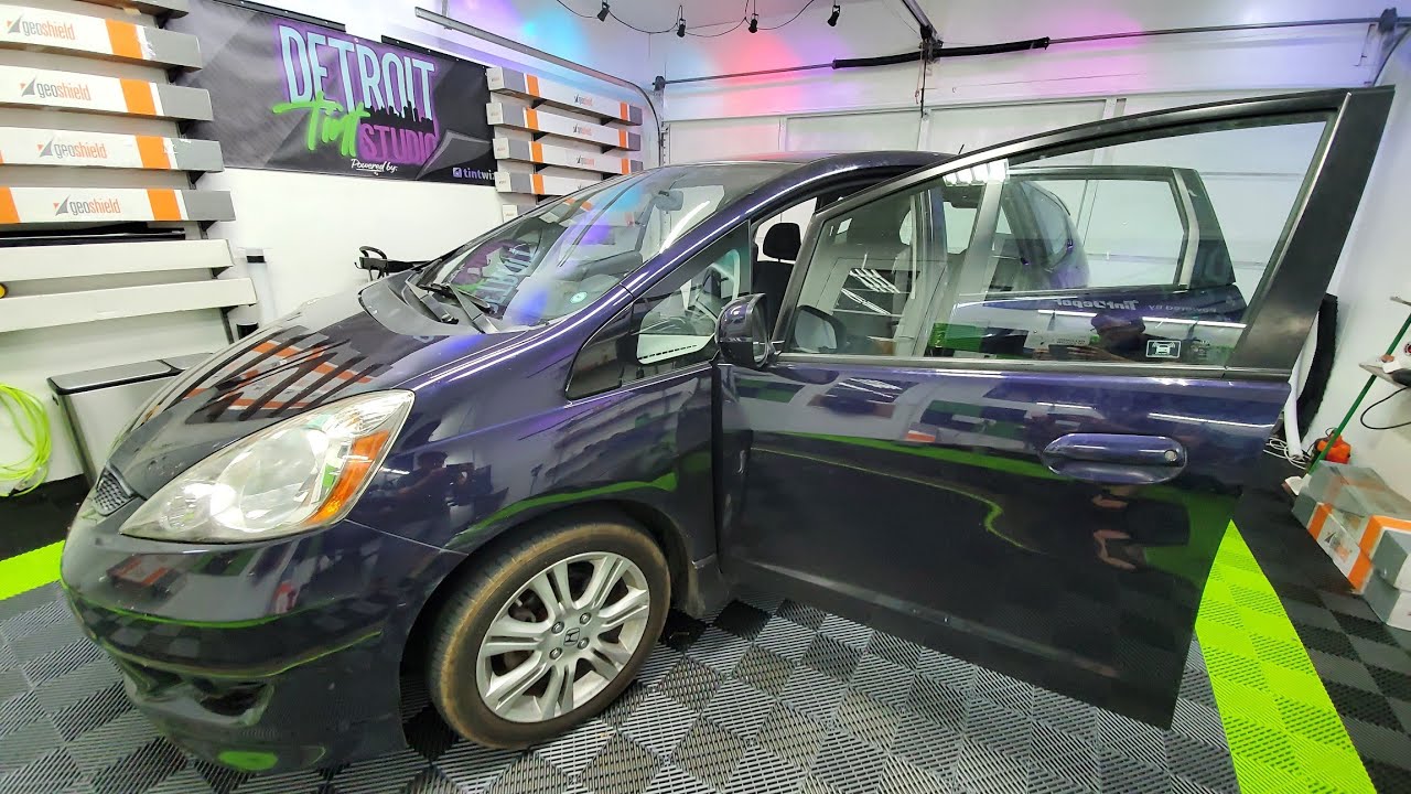 SO MUCH GLASS! 🔴 Honda Fit Windshield Tint Recap