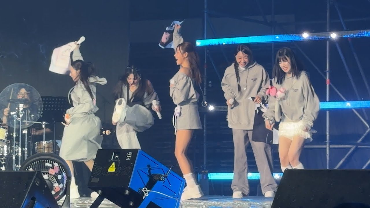 260222 에이핑크 콘서트(The Origin) 앵콜 ‘하늘높이‘ + 앵앵콜 ‘Tap Clap'