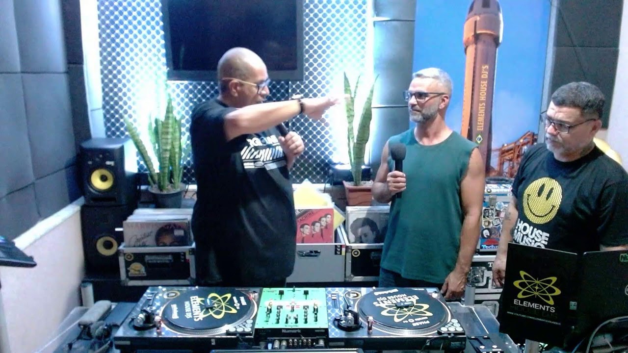 ELEMENTS HOUSE DJS LIVE