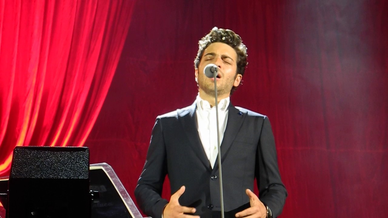 IL VOLO ' EN ARANJUEZ CON TU AMOR ' by Gianluca Ginoble in Sofia 20170630