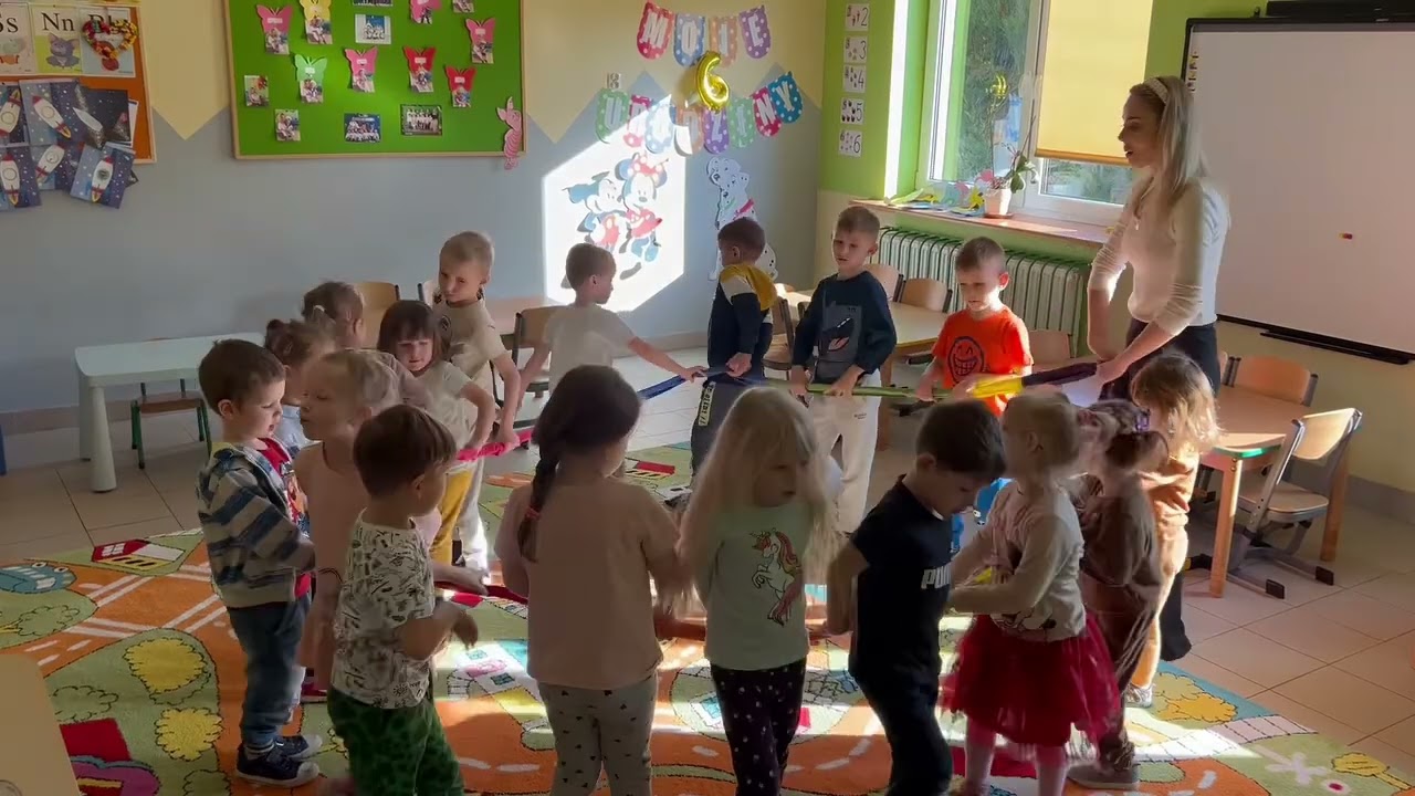 PLYNĄ STATKI Z BANANAMI - Metoda Edumuz, guma animacyjna,  stretchy band