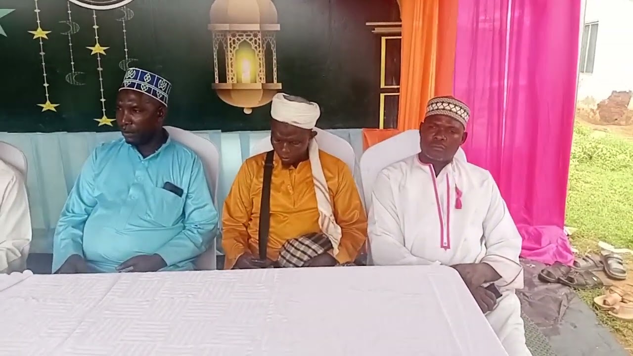 Wapenzi wa Quran tumpe ngapi kijana washekhe rajabu wa mombo mwisho washamba