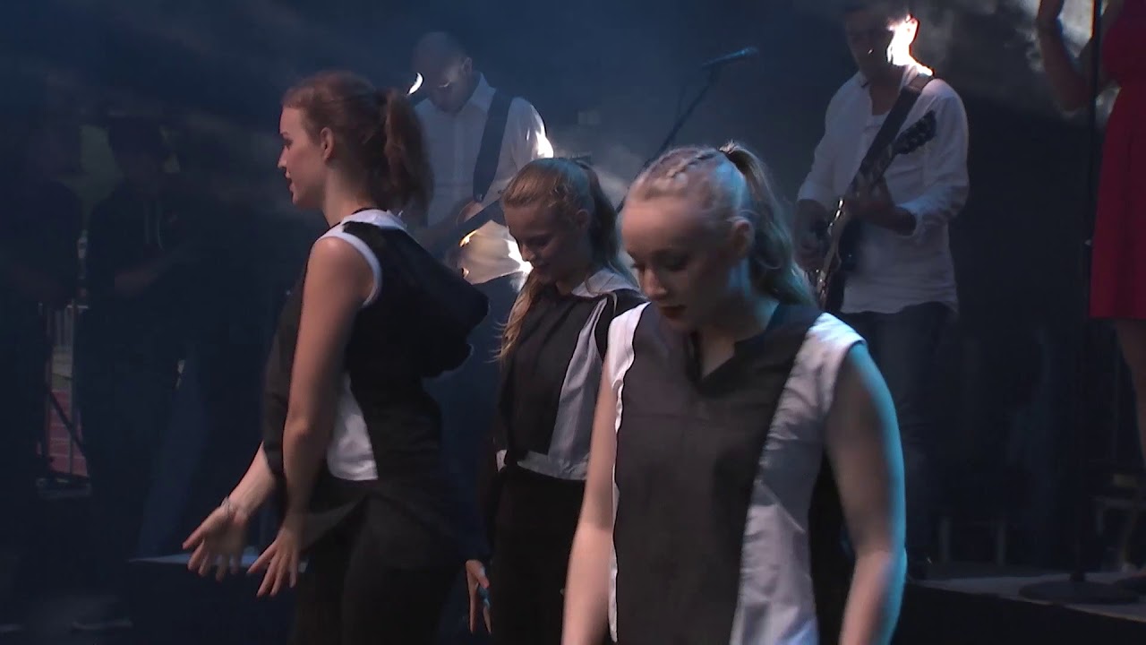 The Foxes Live - Ist da jemand ft. Dance Art Project & Wolfgang Unterberger