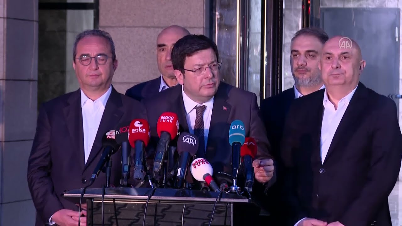 CHP heyeti YSK Başkanı Yener'i ziyaret etti