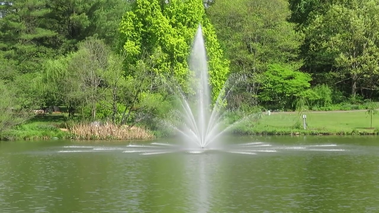 Pond Fountain: Meadowlark Gardens: Tysons Corner, Virginia, U.S.A.