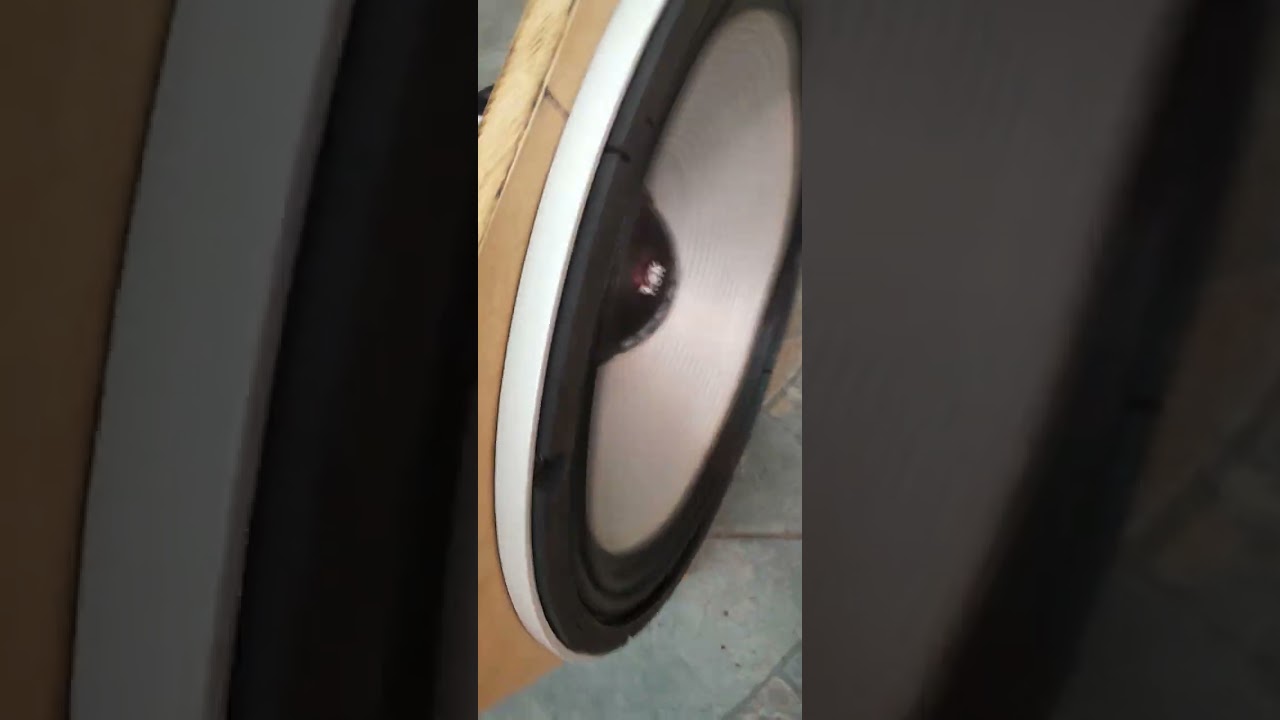 QUEIMANDO SPEAKER 15