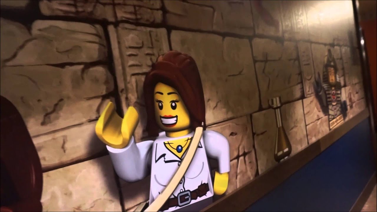 LEGOLAND Hotel Adventure floor and Standard Adventure room