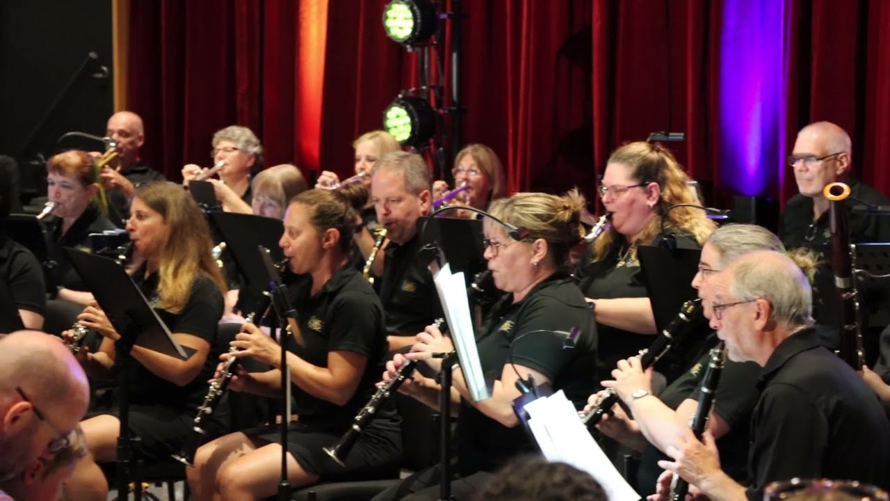 Glee Showstoppers - Original Glee Arrangement by Adam Anders and Tim Davis, Adapted by Jay Bocook