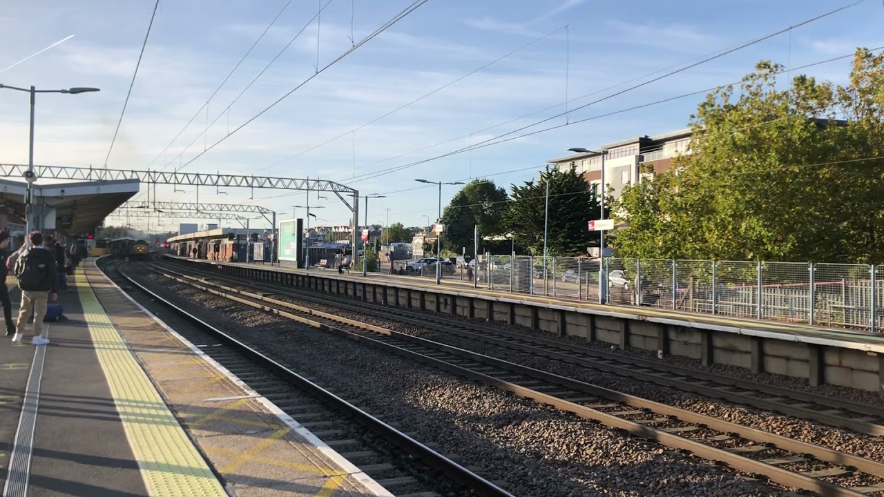 37425 - Colchester - 3S60