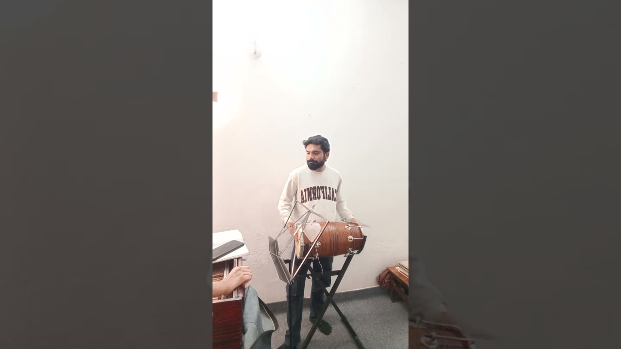 Jera aetho tk le k aya h age v le k jawega