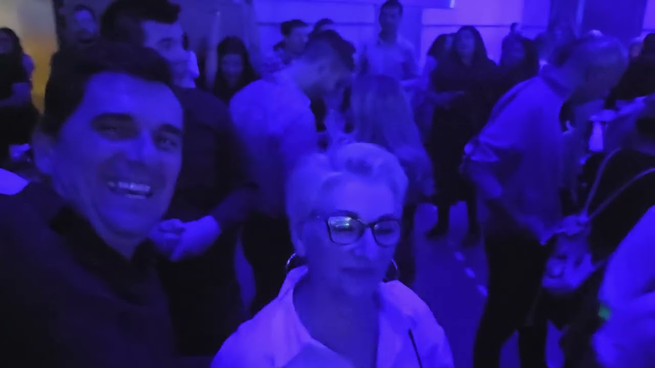 Parni Valjak  02. 11. 2024 Svicarska ( Dietikon )
